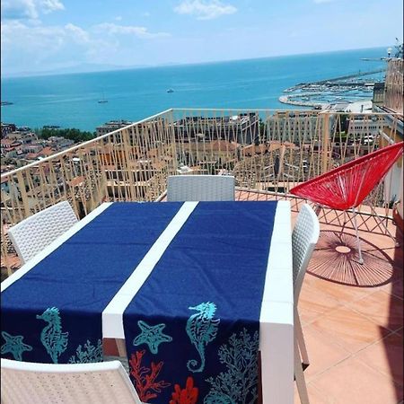 Appartement Ti Racconto Il Mare à Salernes Extérieur photo