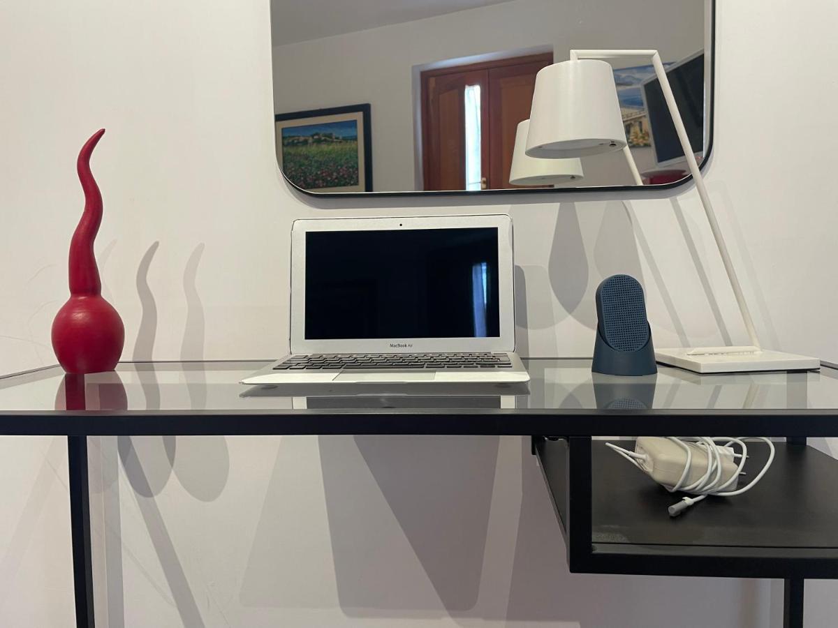 Appartement Ti Racconto Il Mare à Salernes Extérieur photo