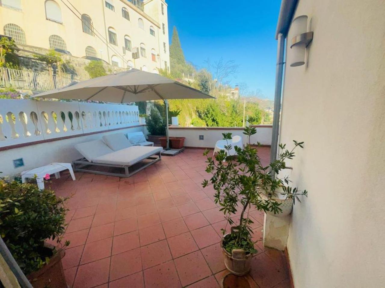 Appartement Ti Racconto Il Mare à Salernes Extérieur photo