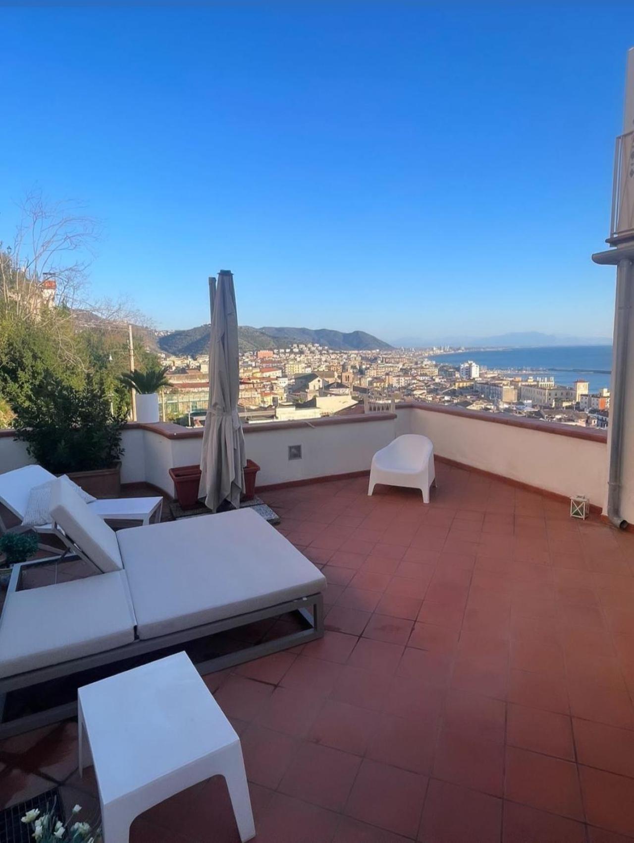 Appartement Ti Racconto Il Mare à Salernes Extérieur photo