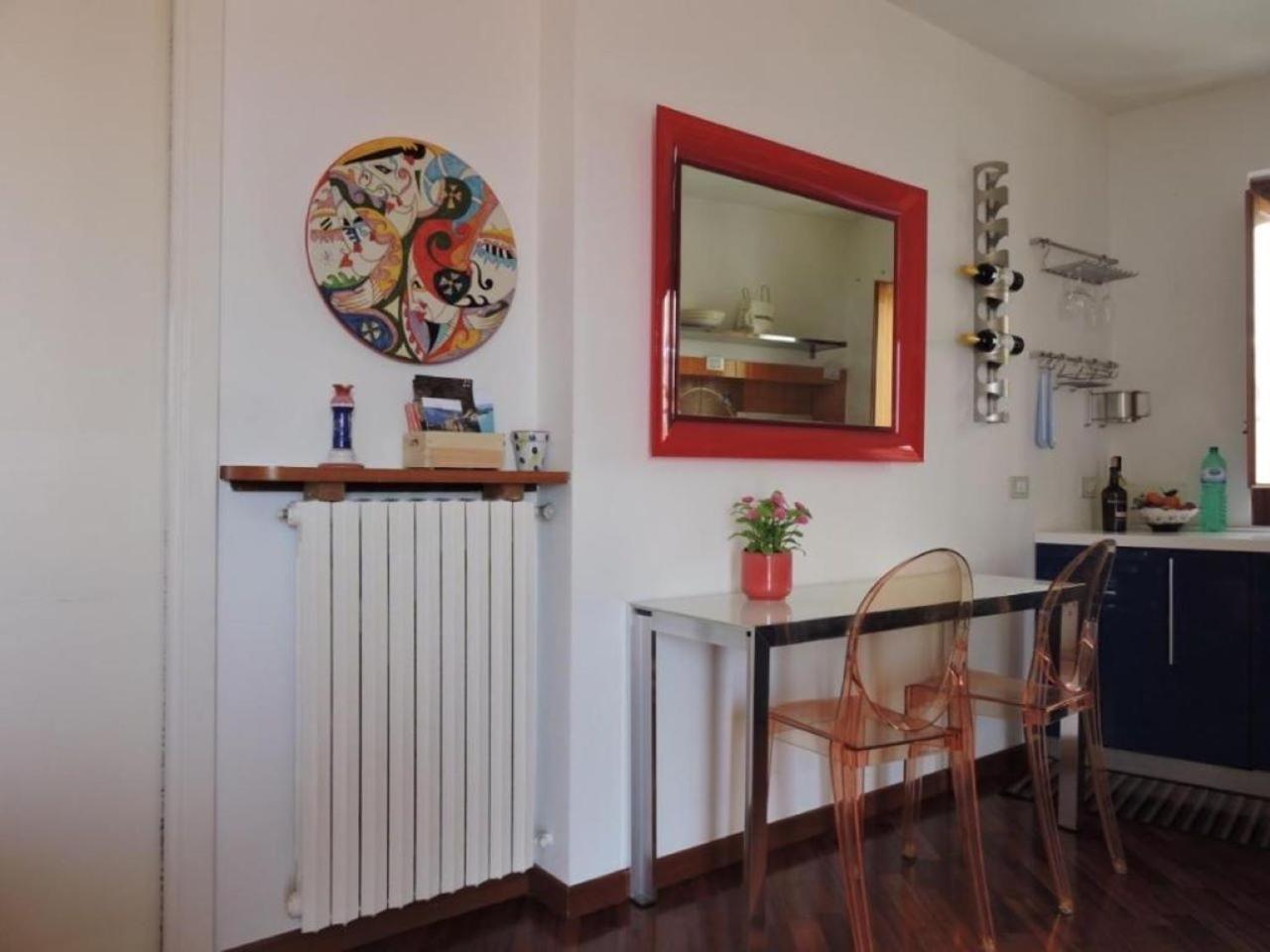 Appartement Ti Racconto Il Mare à Salernes Extérieur photo